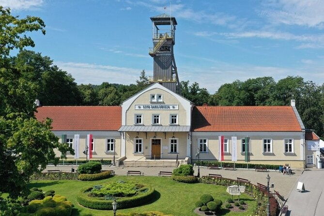 salt-mine-wieliczka-guided-tour-with-private-driver