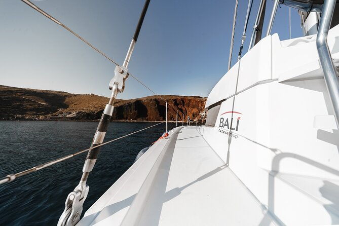 santorini-luxury-catamaran-private-cruise