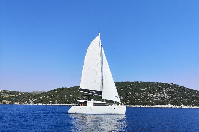 santorini-oia-caldera-private-day-cruise-with-bbq-drinks-2