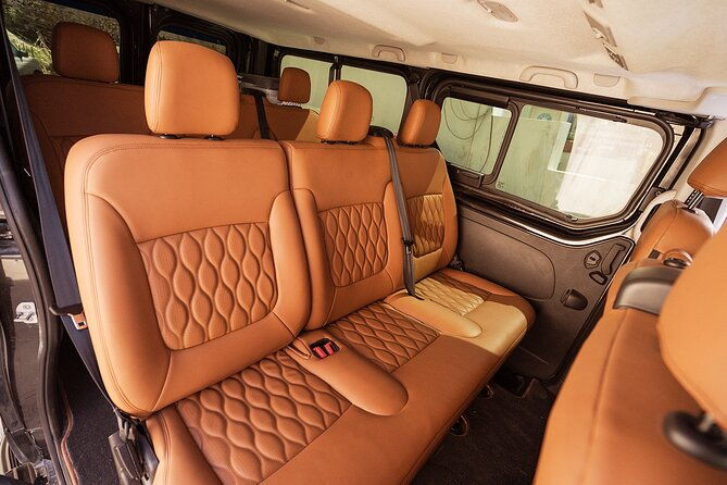 santorini-port-to-any-hotels-or-vice-versa-2