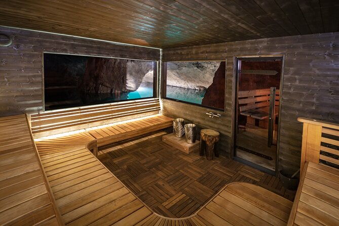 sauna-ritual-of-the-lady-of-the-mine-experience-2