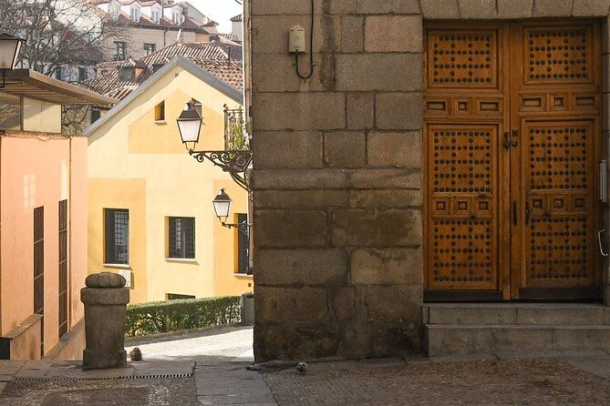 secrets-of-madrid-small-group-tour-4