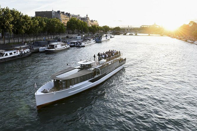 seine-river-guided-cruise-with-snack-options-by-vedettes-de-paris