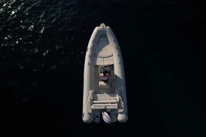 self-drive-boat-from-marina-grande-di-sorrento-3