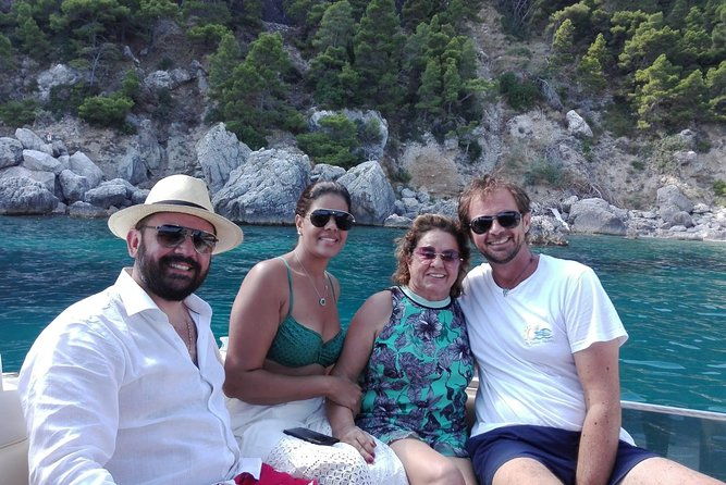 shared-boat-tour-to-capri-from-sorrento-msh