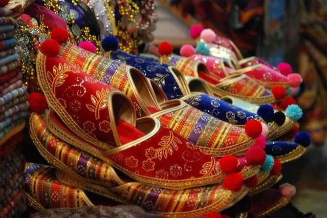 shopping-in-grand-bazaar