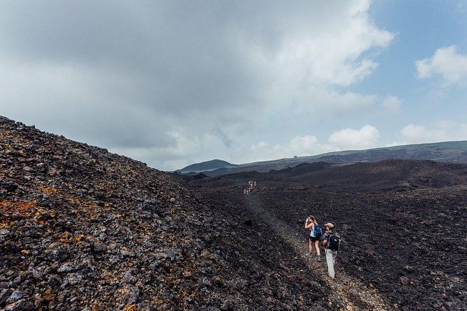 sierra-negra-volcano-walking-tour-in-isabela-island
