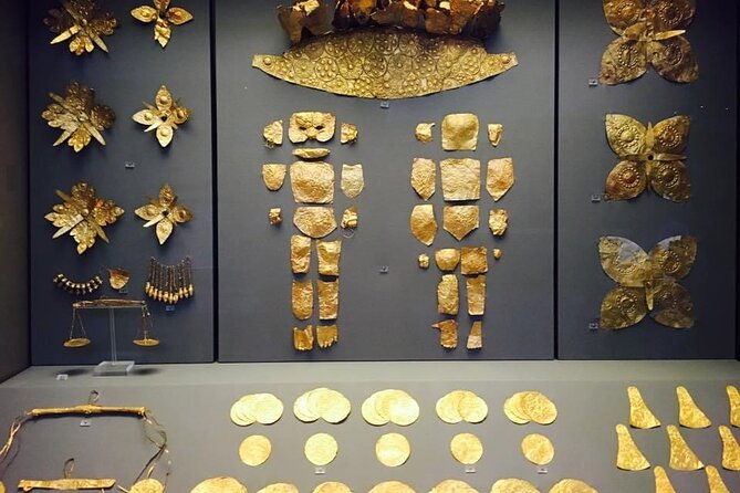 skip-the-line-national-archaeological-museum-private-guided-tour-in-athens