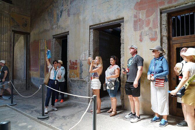 skip-the-line-pompeii-guided-tour-from-naples-3