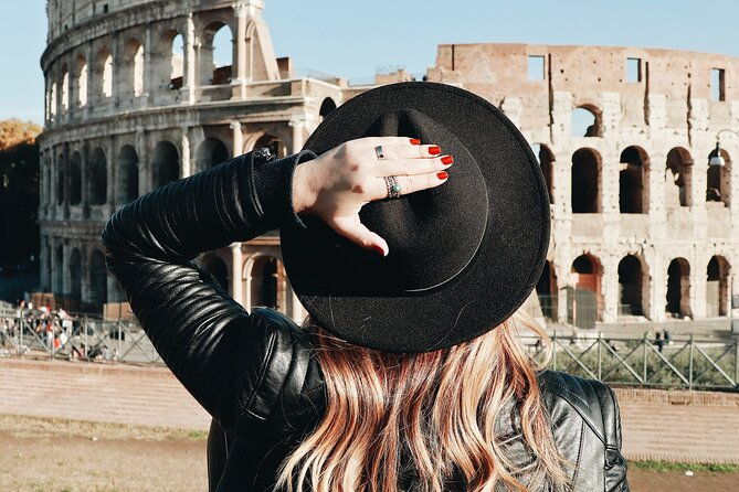 small-group-colosseum-guided-tour-2