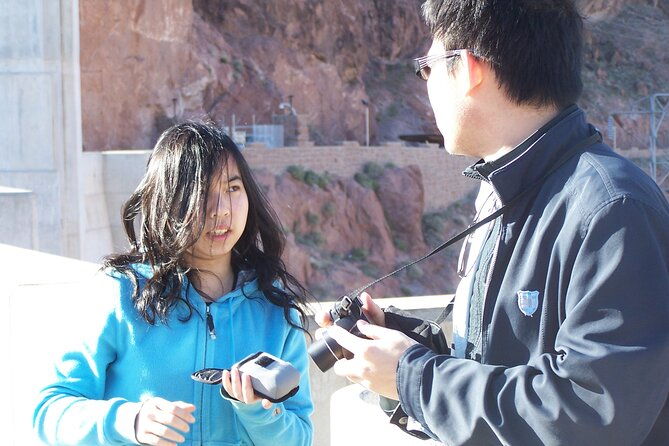 small-group-hoover-dam-powerplant-and-ocallahan-bridge-tour