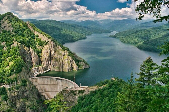 small-group-the-top-gear-road-transfagarasan-max-8-pax