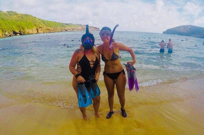 snorkel-gears-near-hanauma-bay