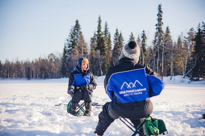 snowshoeing-and-ice-fishing-tour
