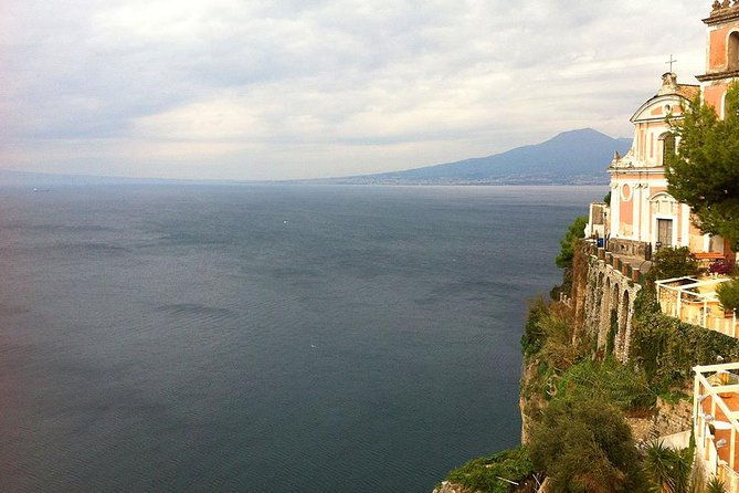 sorrento-and-amalfi-coast-private-day-trip-3