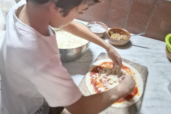 sorrento-pizza-making-class-with-local-pizzaiolo-hands-on-100