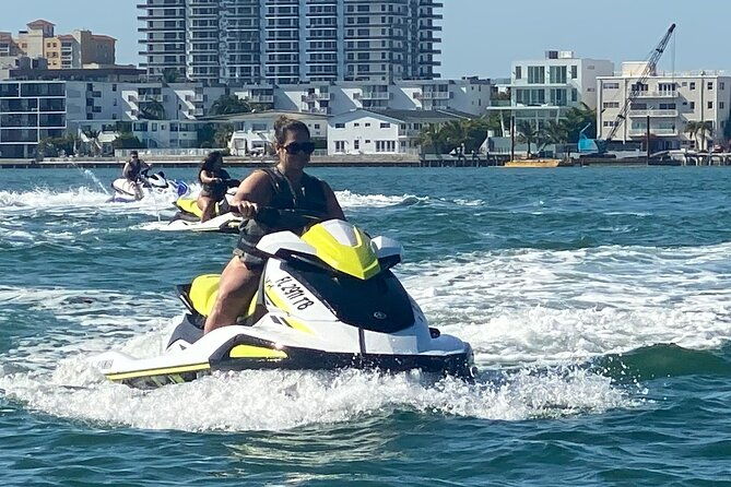 south-beach-jet-ski-rental-departs-bayside-marketplace