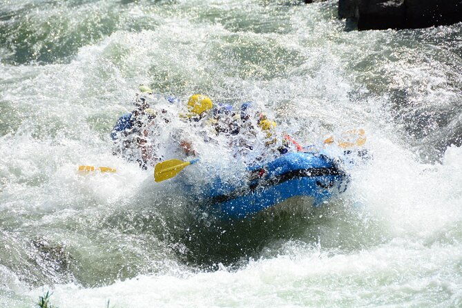 South Fork, American River: Chili Bar (Class III+ Whitewater)