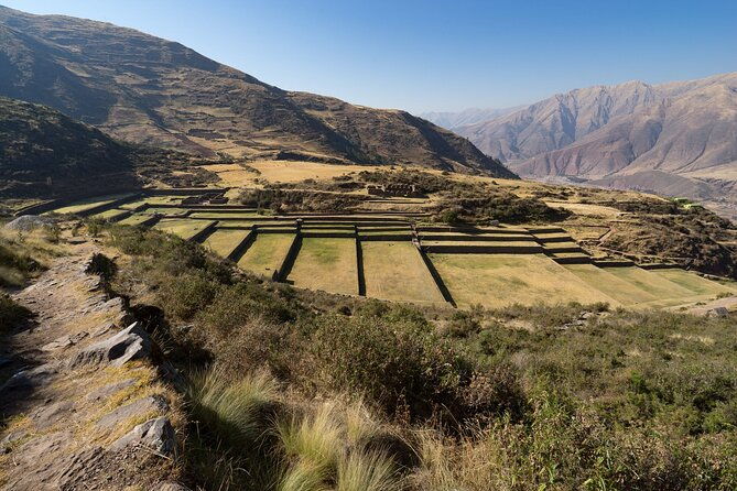 south-valley-tour-tipon-pikillacta-and-andahuaylillas