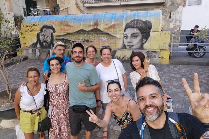 spanish-quarters-to-discover-folklore-artisans-and-local-life-2