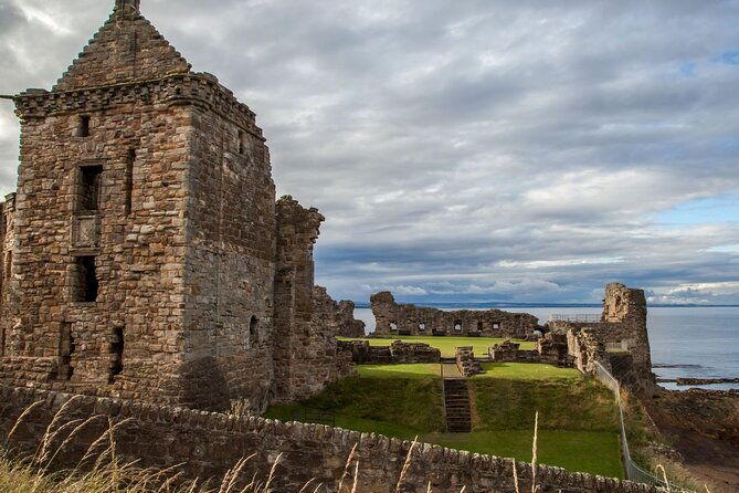 st-andrews-fife-coast-walk-historic-abbey-tour-from-edinburgh