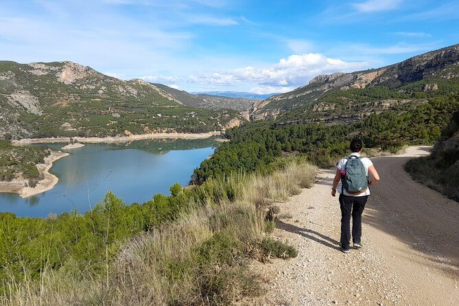 stunning-hike-around-buseo-reservoir-4