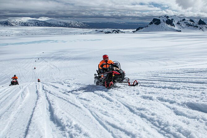 super-jeep-golden-circle-snowmobile-on-glacier-from-reykjavik