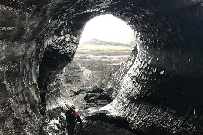 superjeep-south-coast-katla-ice-caves-from-reykjavik