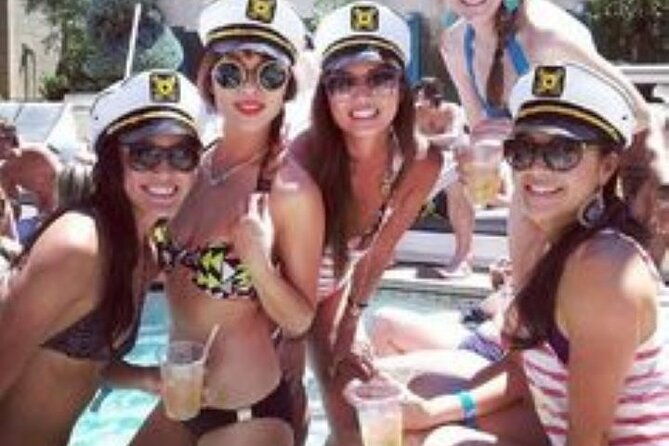TAILFINS Destin Tiki Crab Island Dolphin Tour PRIVATE( 3 Hours)