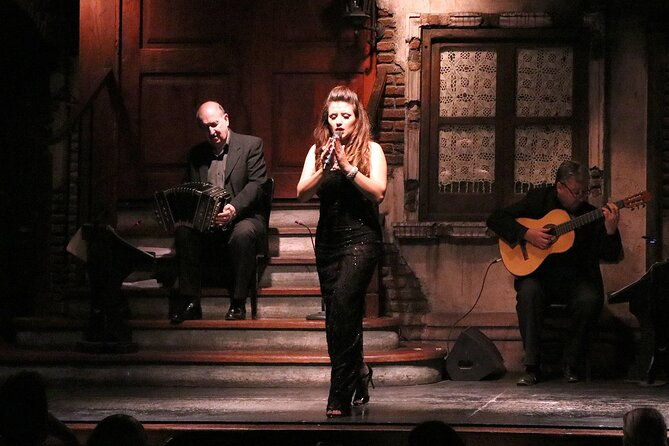 tango-show-and-dinner-at-aljibe-tango