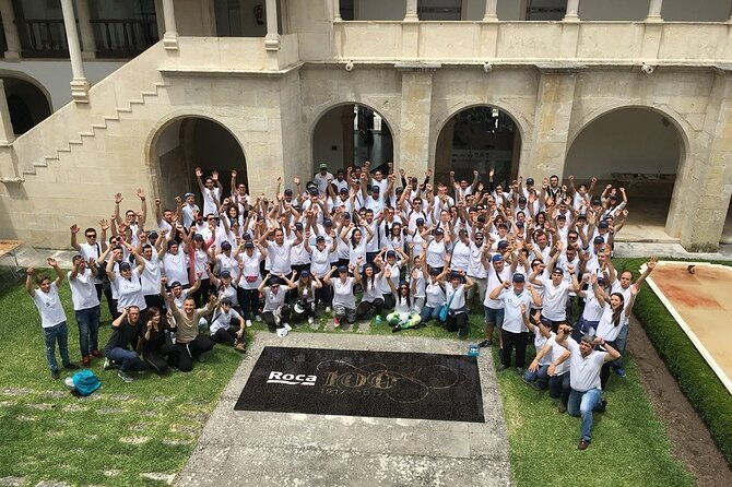 teambuilding-barcelona-create-the-logo-of-your-company-in-mosaic