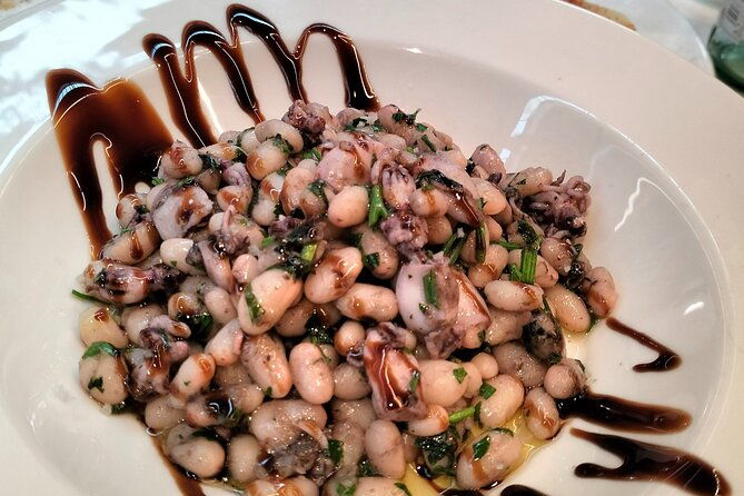 the-barcelona-la-boqueria-and-sant-antoni-markets-adventure