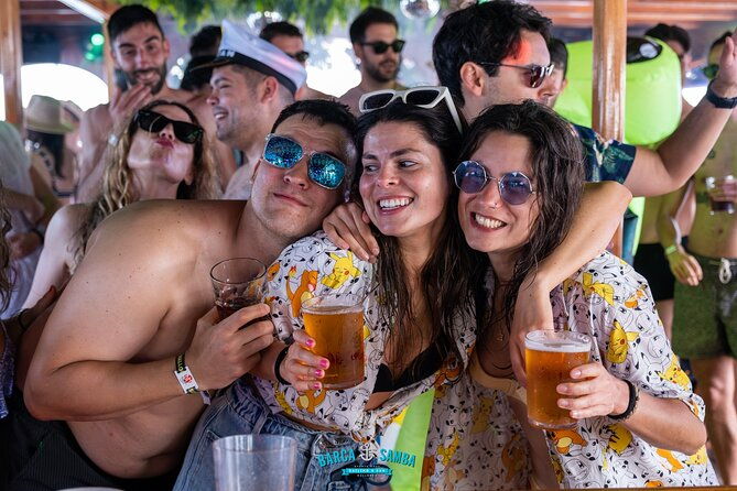 the-best-boat-party-mallorca-barca-samba