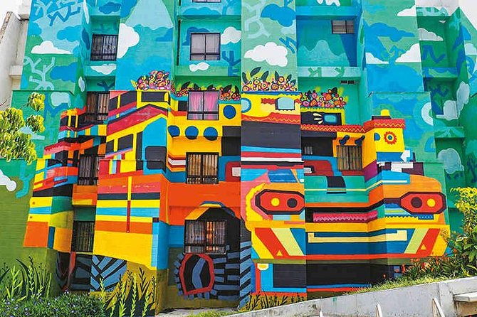 the-best-commune-13-tours-in-medellin