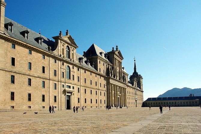 the-escorial-valley-of-the-fallen-from-madrid