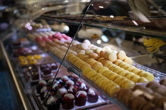 the-most-complete-paris-food-tour-cheese-wine-pastries-more-3