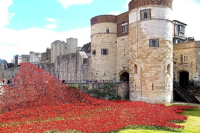 the-tower-of-london-tower-bridge-private-half-day-tour