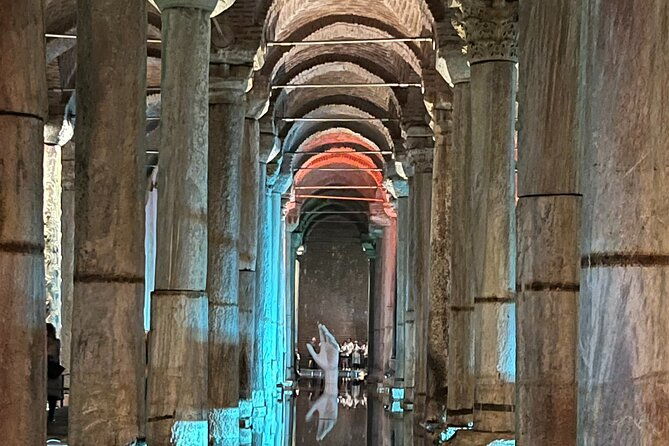 topkapi-palace-harem-basilica-cistern-the-grand-bazaar-tour