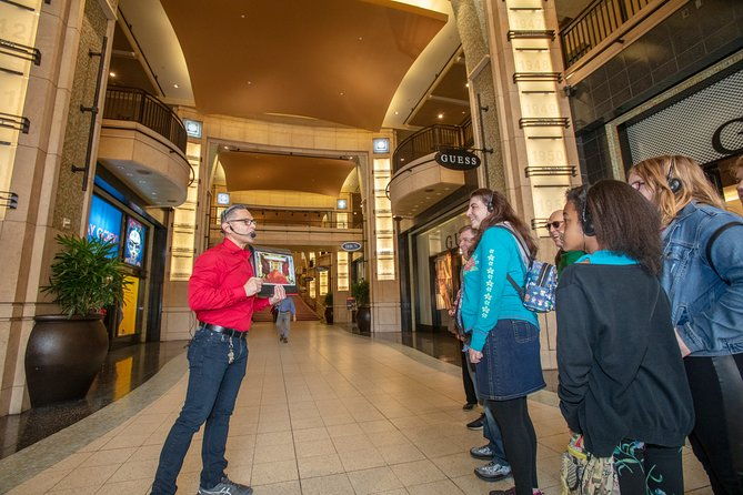 total-hollywood-experience-with-walk-of-fame-and-celebrity-homes-tour