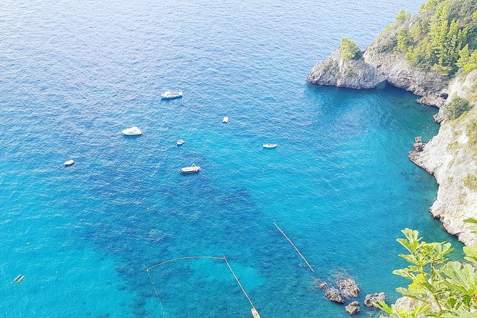 tour-exclusive-amalfi-coast-positano-sorrento-pompeii