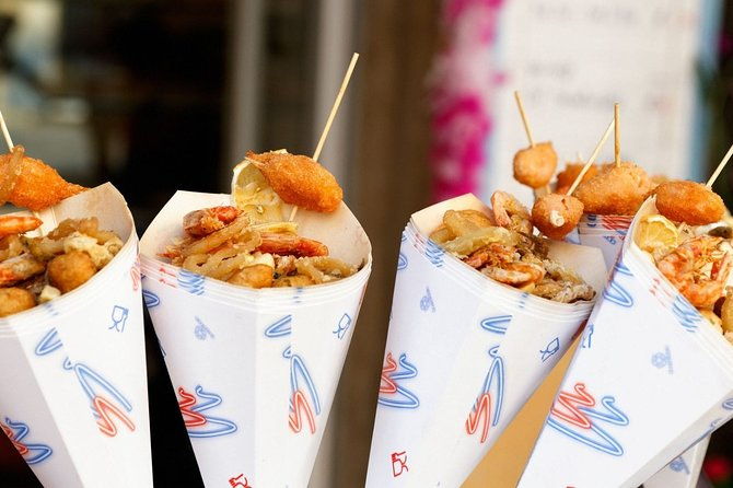 tour-naples-historical-center-and-street-food-markets