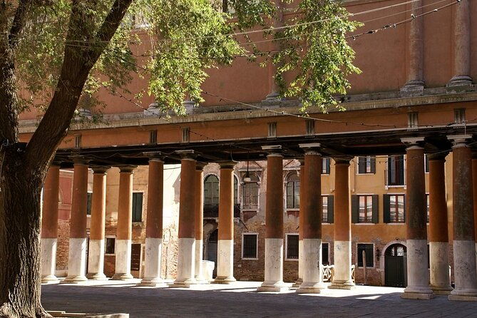 tour-on-the-trails-of-commissario-brunetti-in-venice