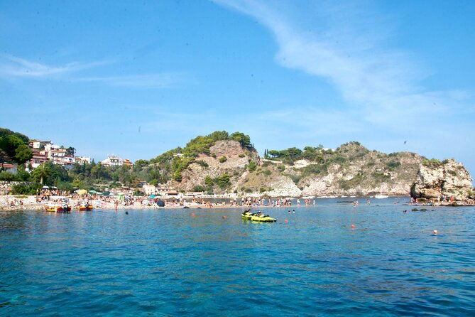 tour-to-bay-of-taormina-isola-bella-and-naxos