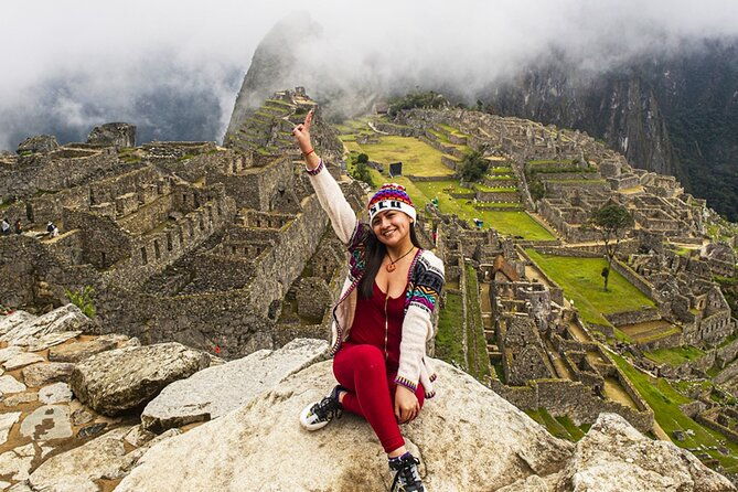 traditional-cusco-4-days-city-sacred-valley-machu-picchu-rainbow-mountain
