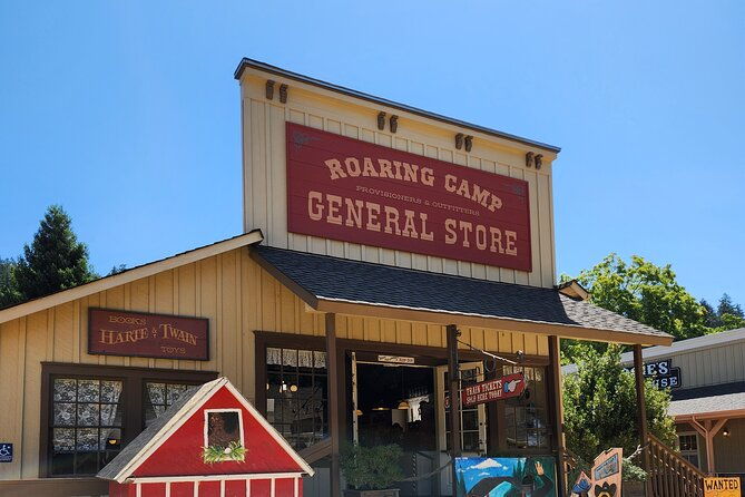 train-ride-adventure-through-mother-natures-giant-redwoods-park
