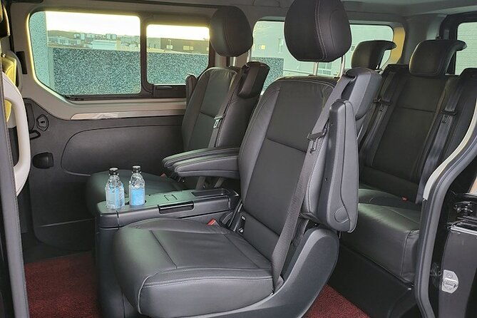 transfer-from-reykjavik-private-airport-transfer-to-kef-airport