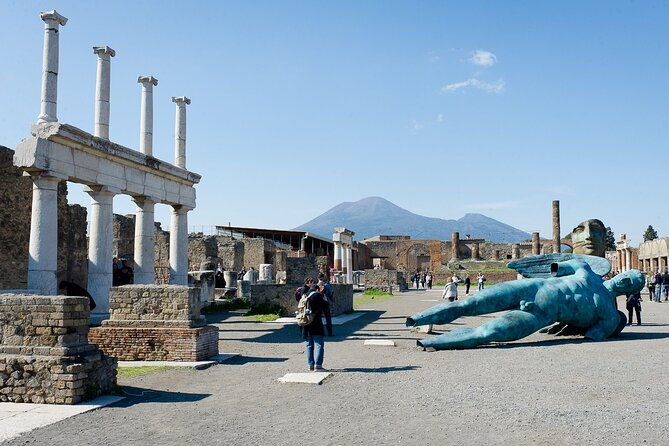 transfer-naples-sorrento-with-stop-pompeii-2