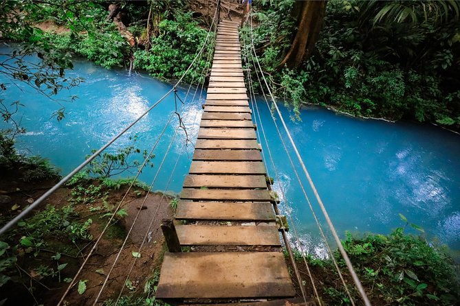 transportation-from-liberia-airport-to-la-fortuna