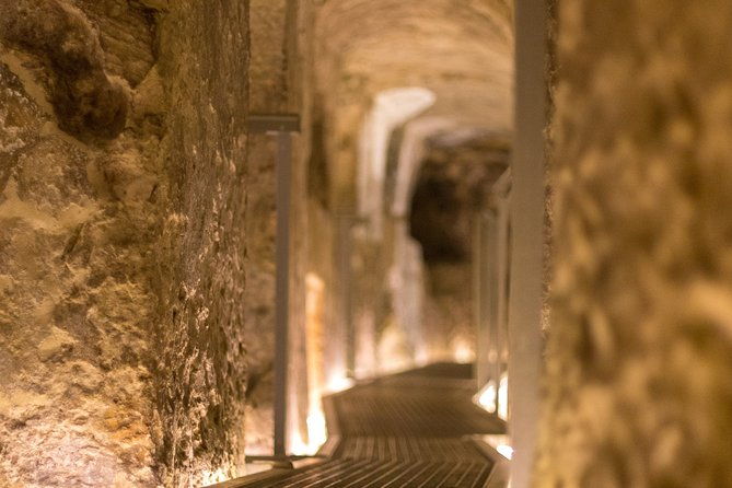 underground-rome-catacombs-small-group-tour