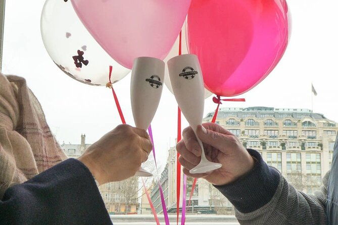 valentines-day-seine-river-champagne-cruise